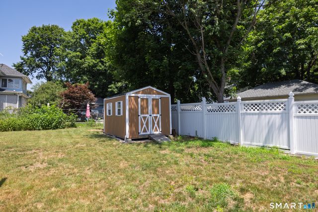 5 Hillcrest Avenue, Naugatuck, CT 06770