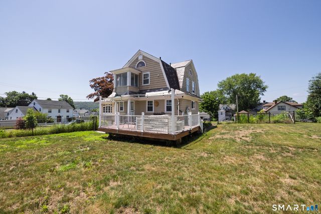 5 Hillcrest Avenue, Naugatuck, CT 06770