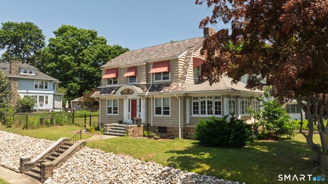5 Hillcrest Avenue, Naugatuck, CT 06770