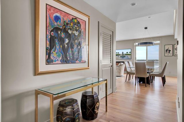 1 King Street Apt 607, Charleston, SC 29401