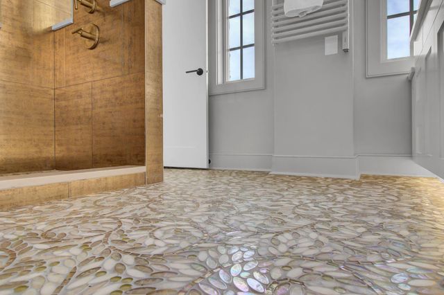 1 King Street Apt 607, Charleston, SC 29401