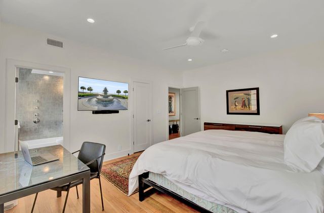 1 King Street Apt 607, Charleston, SC 29401