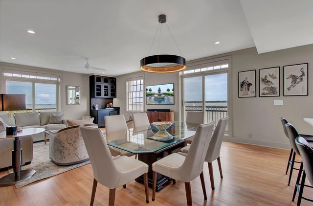 1 King Street Apt 607, Charleston, SC 29401