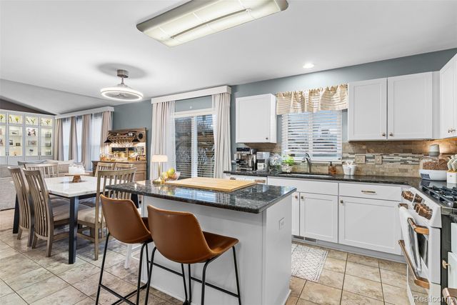 10140 Fieldway Trail, Grand Blanc Charter Township, MI 48442