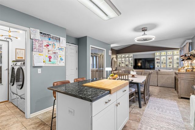 10140 Fieldway Trail, Grand Blanc Charter Township, MI 48442