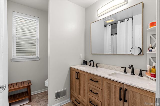 10140 Fieldway Trail, Grand Blanc Charter Township, MI 48442