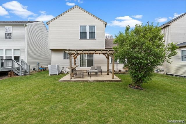 10140 Fieldway Trail, Grand Blanc Charter Township, MI 48442