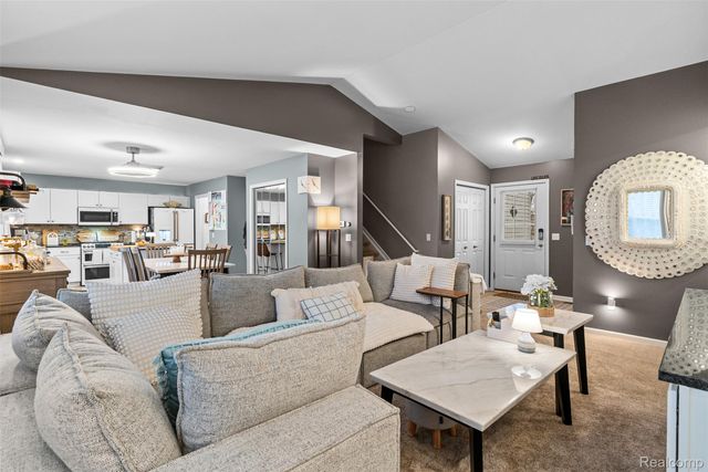 10140 Fieldway Trail, Grand Blanc Charter Township, MI 48442