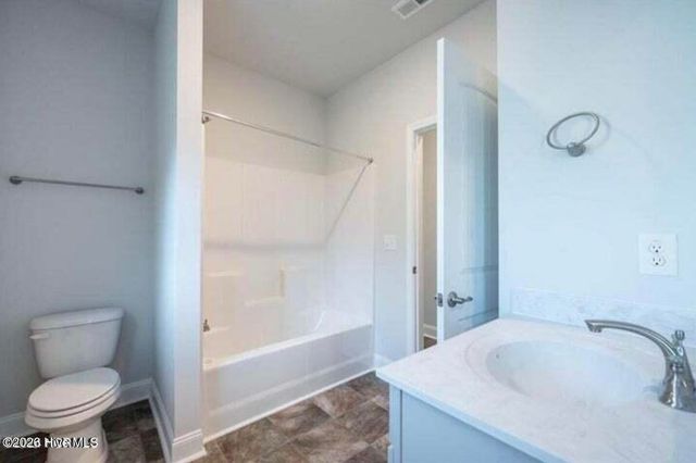 187 Seashore Street, Grimesland, NC 27837