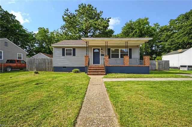 300 Dwight DR, Portsmouth, VA 23704