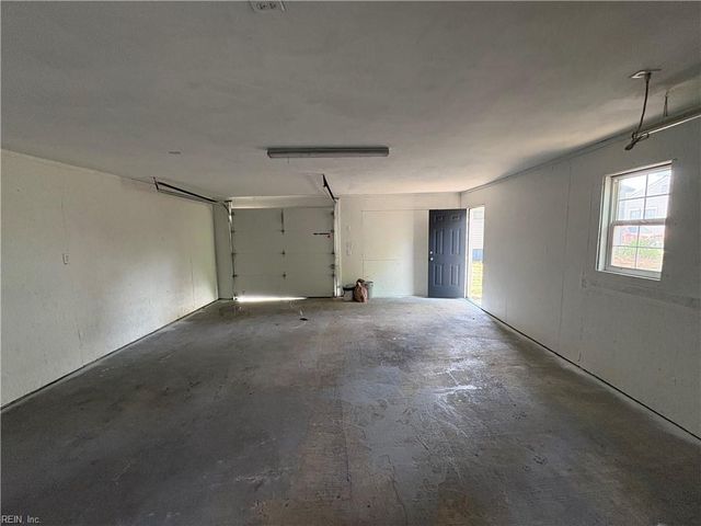 300 Dwight DR, Portsmouth, VA 23704
