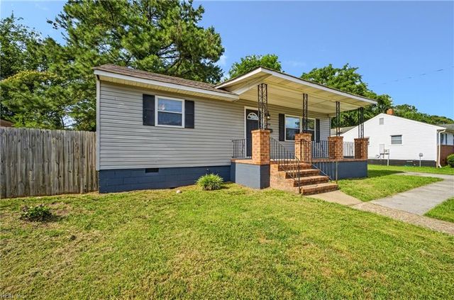 300 Dwight DR, Portsmouth, VA 23704