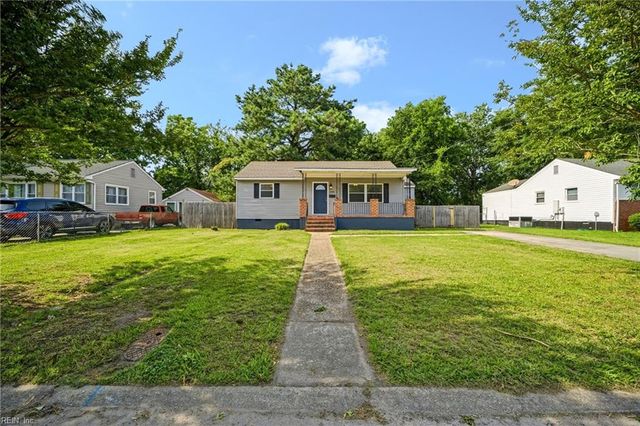 300 Dwight DR, Portsmouth, VA 23704