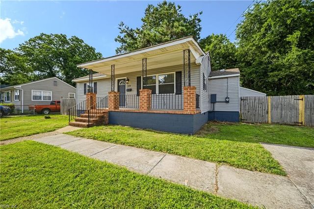 300 Dwight DR, Portsmouth, VA 23704