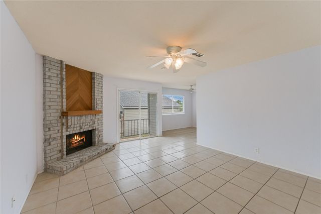 2605 W Stassney LN B, Austin, TX 78745