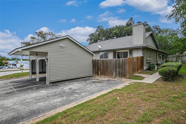 2605 W Stassney LN B, Austin, TX 78745