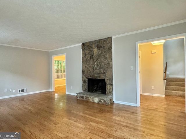 385 Tyson Circle, Roswell, GA 30076