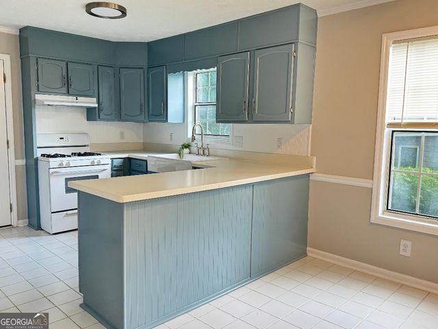 385 Tyson Circle, Roswell, GA 30076