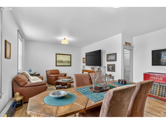 14713 CATALPA Way, Oregon City, OR 97045