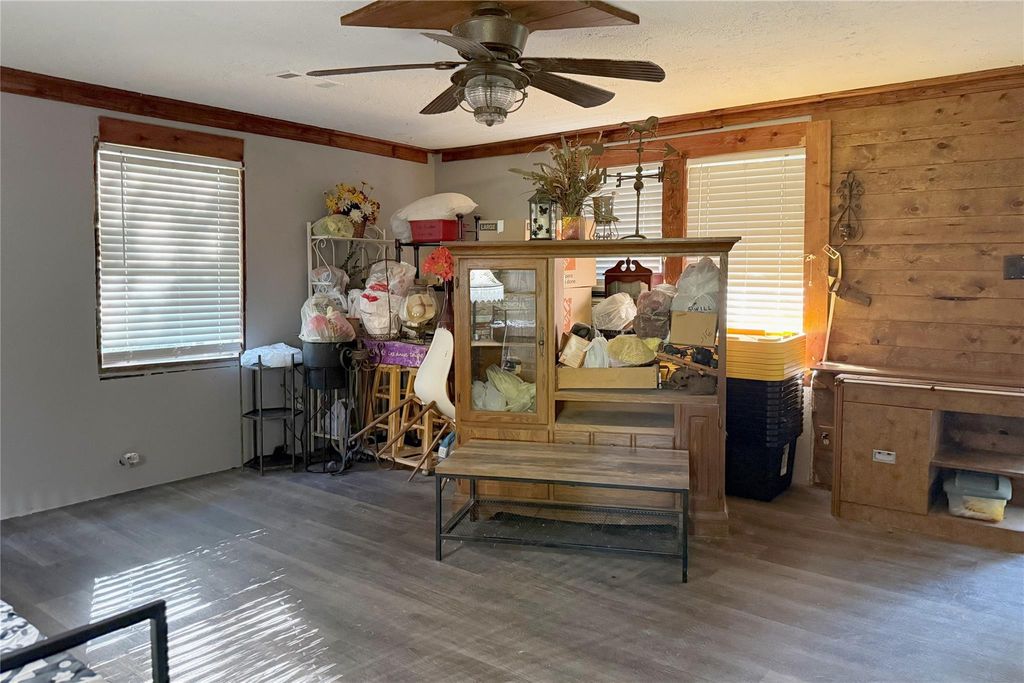 420 County Road 3706a, Splendora, TX 77372