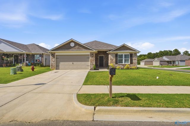 1643 Simmons Street SE, Cullman, AL 35055