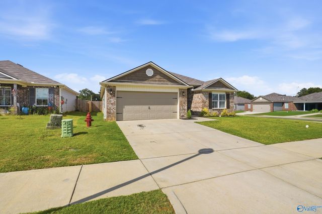 1643 Simmons Street SE, Cullman, AL 35055