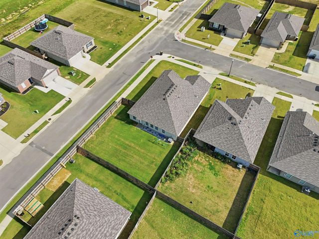1643 Simmons Street SE, Cullman, AL 35055