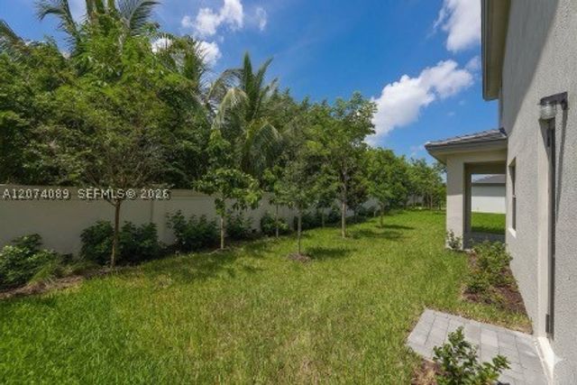 17552 SW 46th St 1, Miramar, FL 33029