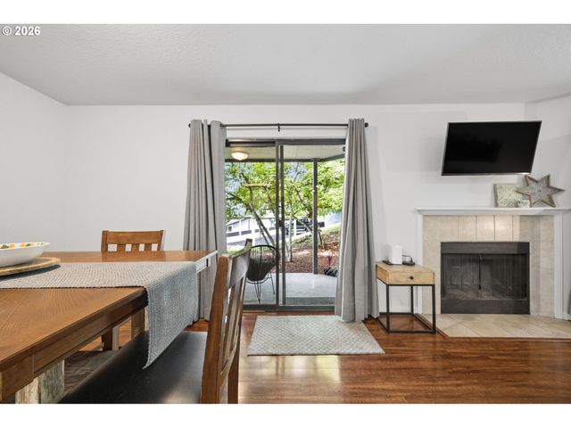 10220 Se TALBERT St, Clackamas, OR 97015