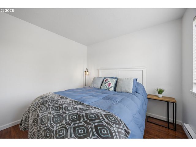 10220 Se TALBERT St, Clackamas, OR 97015