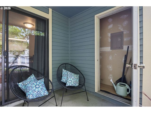 10220 Se TALBERT St, Clackamas, OR 97015