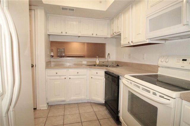 3635 Garden Brook Drive 20300, Farmers Branch, TX 75234