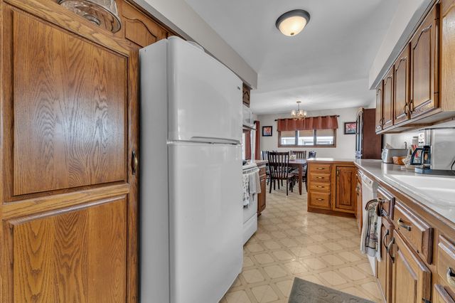 15226 Cook Street, Southgate, MI 48195