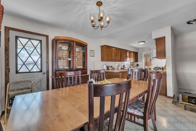 15226 Cook Street, Southgate, MI 48195