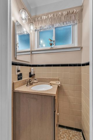 15226 Cook Street, Southgate, MI 48195