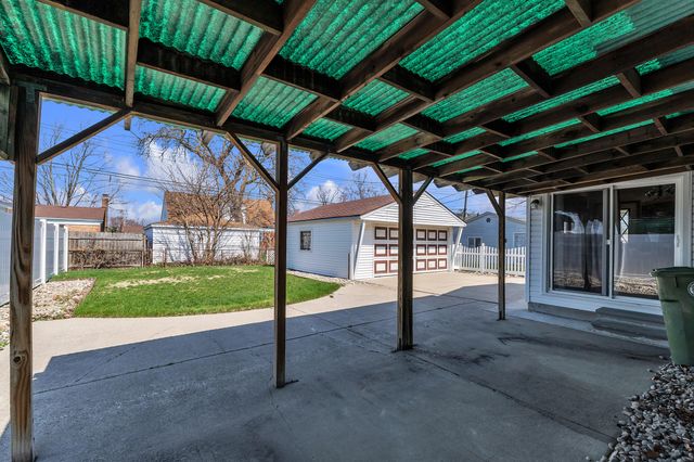 15226 Cook Street, Southgate, MI 48195