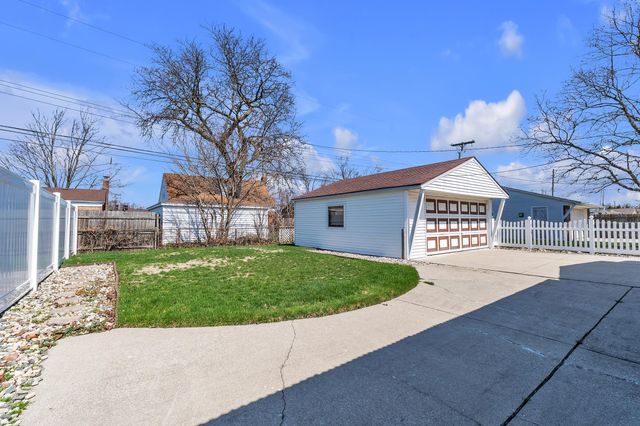 15226 Cook Street, Southgate, MI 48195