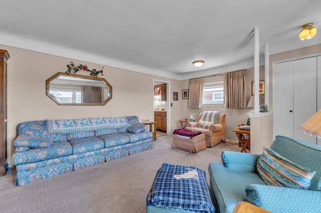 15226 Cook Street, Southgate, MI 48195
