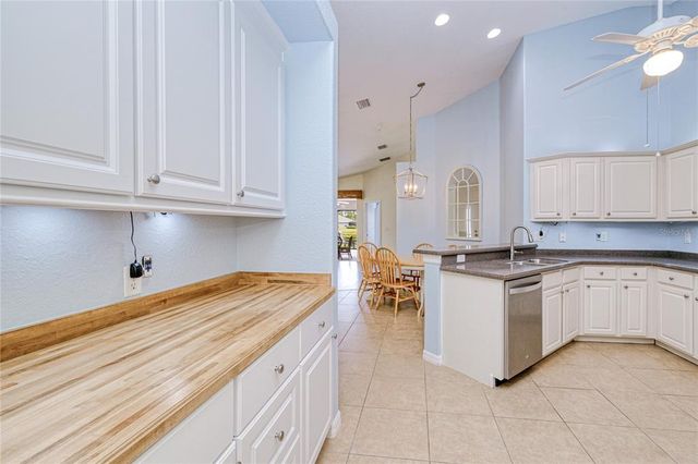 3689 LAKEWOOD BOULEVARD, North Port, FL 34287