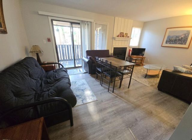 4 Pine Trail, Wisconsin Dells, WI 53965