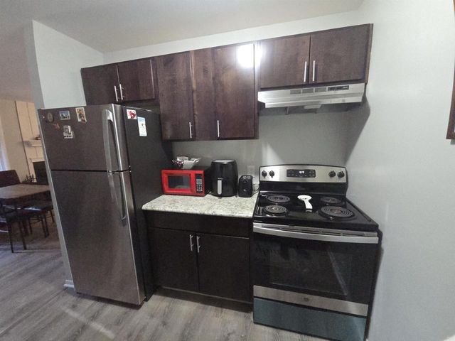 4 Pine Trail, Wisconsin Dells, WI 53965