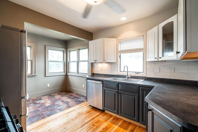 814 Buena Vista AVENUE, Waukesha, WI 53188