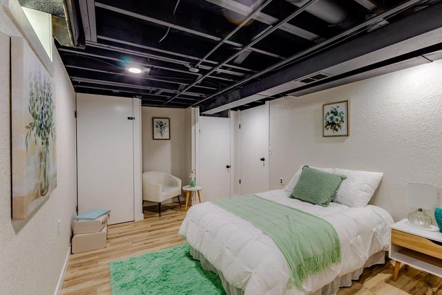 5709 N 93rd STREET, Milwaukee, WI 53225