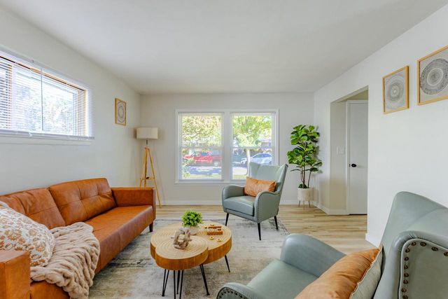 5709 N 93rd STREET, Milwaukee, WI 53225