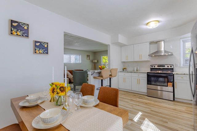 5709 N 93rd STREET, Milwaukee, WI 53225