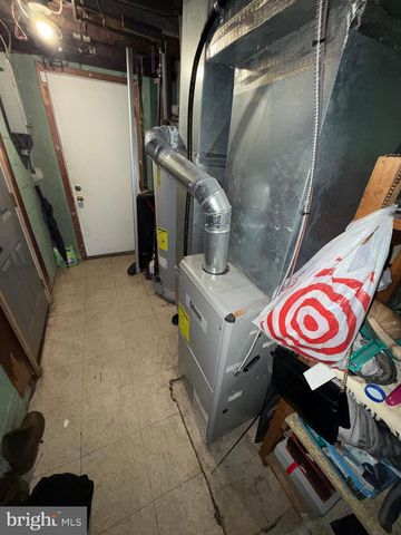 7651 WYNDALE AVE, Philadelphia, PA 19151