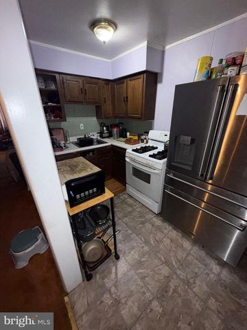 7651 WYNDALE AVE, Philadelphia, PA 19151