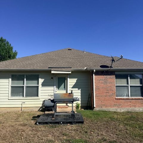 1603 Lakeside Drive, Glenn Heights, TX 75154