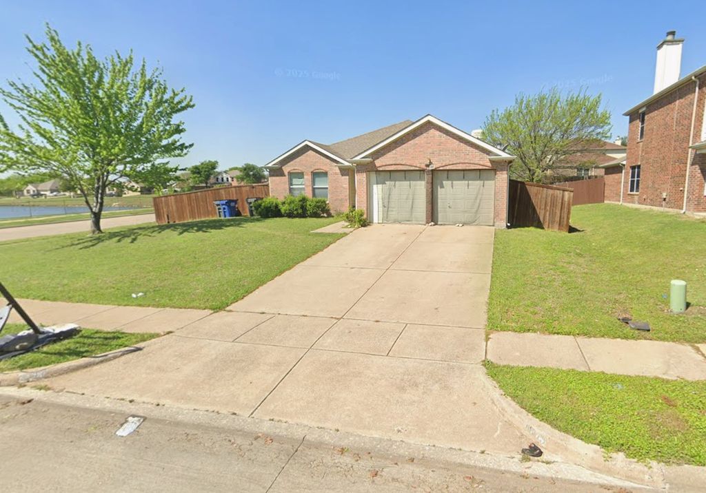 1603 Lakeside Drive, Glenn Heights, TX 75154