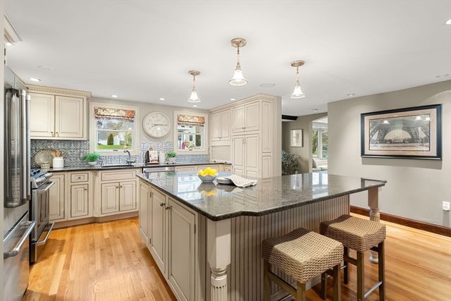 147 Charlton Street, Arlington, MA 02174